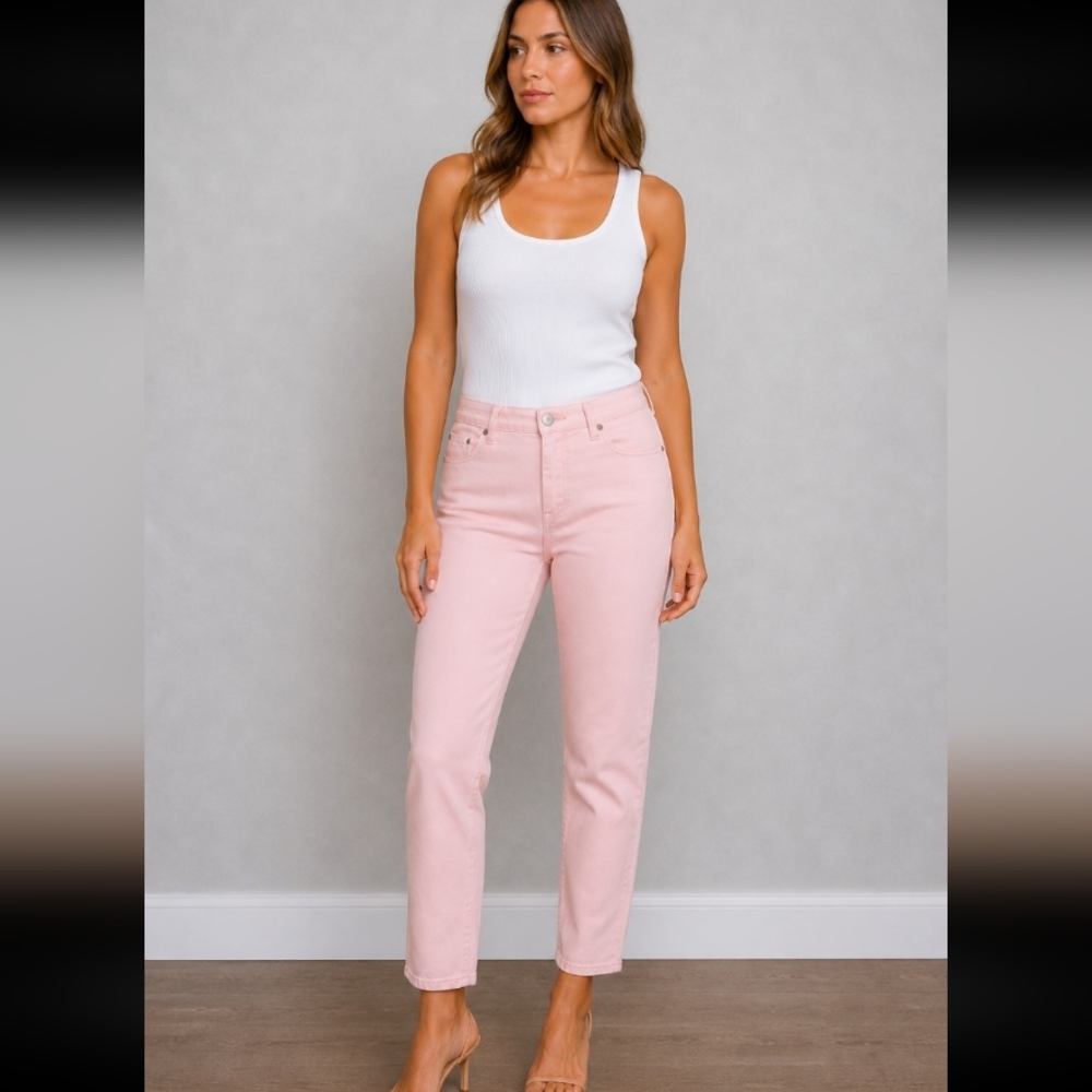 TIME AND TRU Mid Rise Light Colored Jeans 8